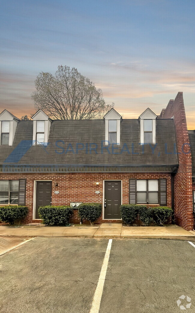 Building Photo - 5016 Top Cat Ct