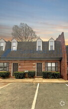 Building Photo - 5016 Top Cat Ct