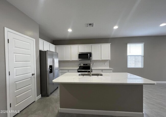 Building Photo - 24068 W Whyman Ave