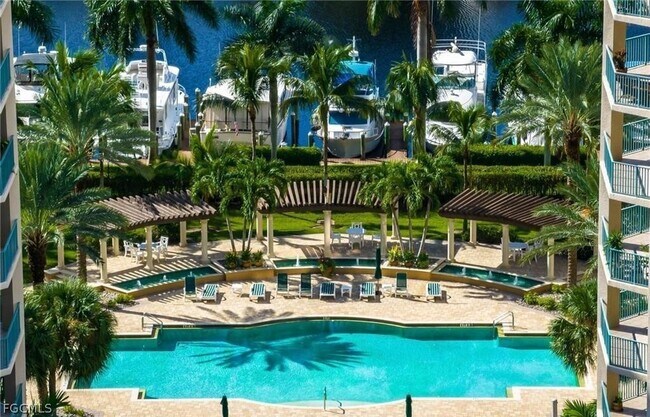 Foto del edificio - 3414 Hancock Bridge Pkwy