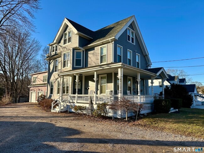 Building Photo - 48 Cedar St