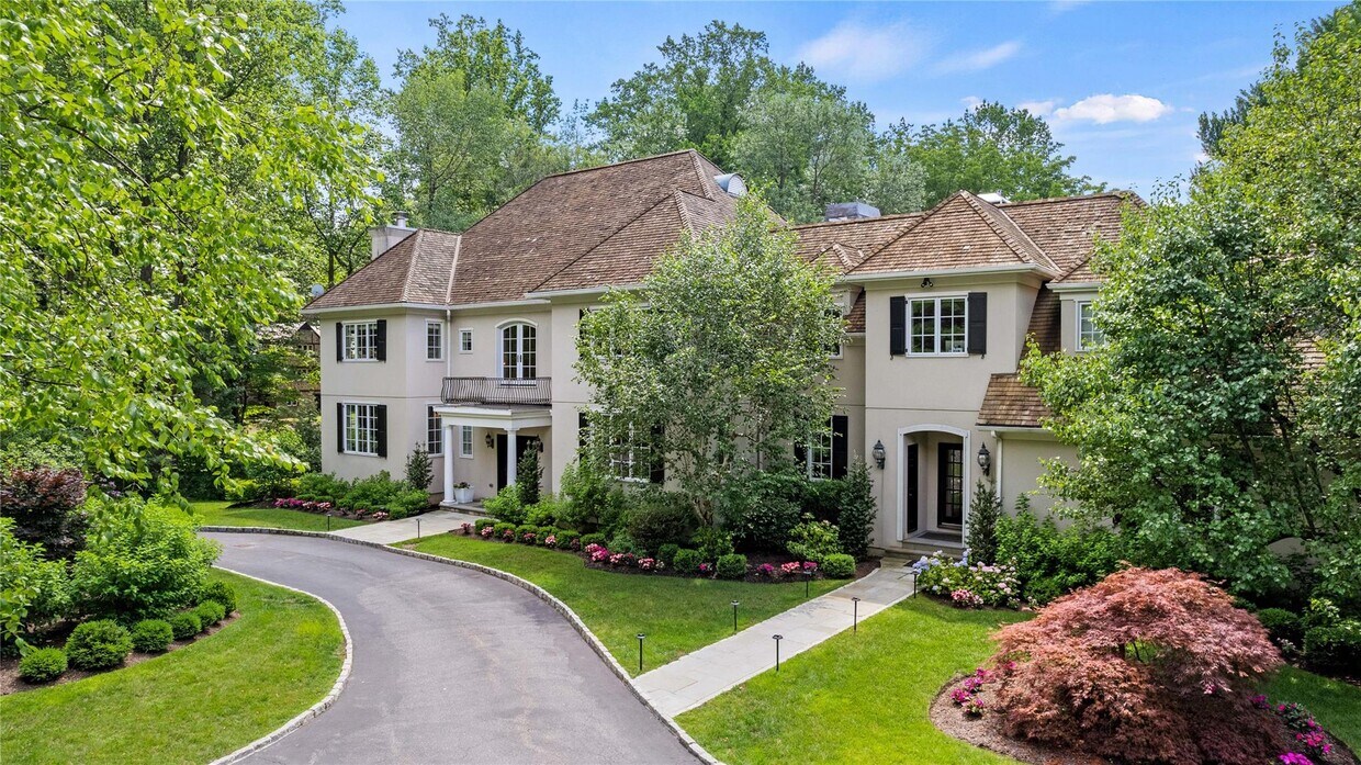 Foto principal - 4220 Purchase St