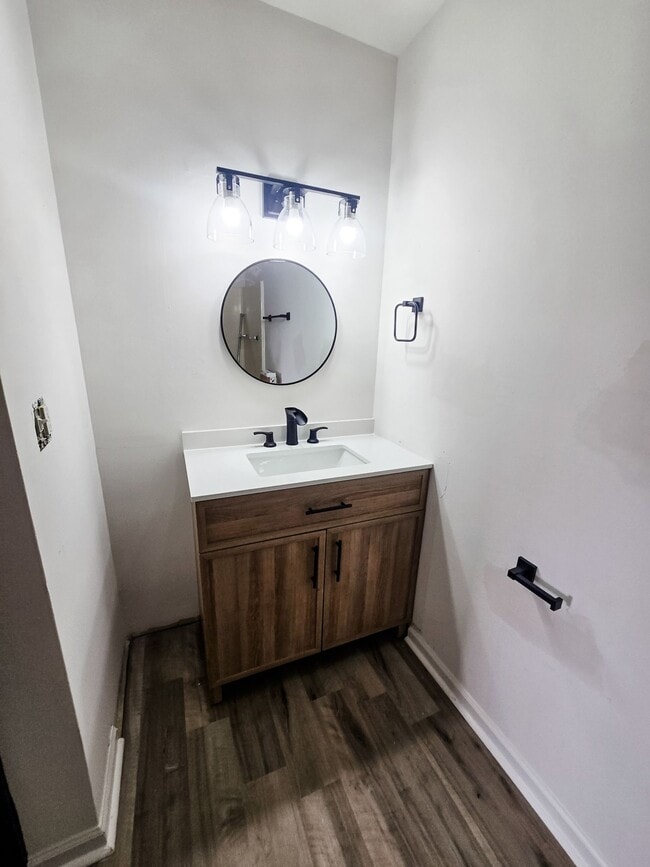 Building Photo - The Peaks