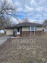 Building Photo - 3830 Aloda St