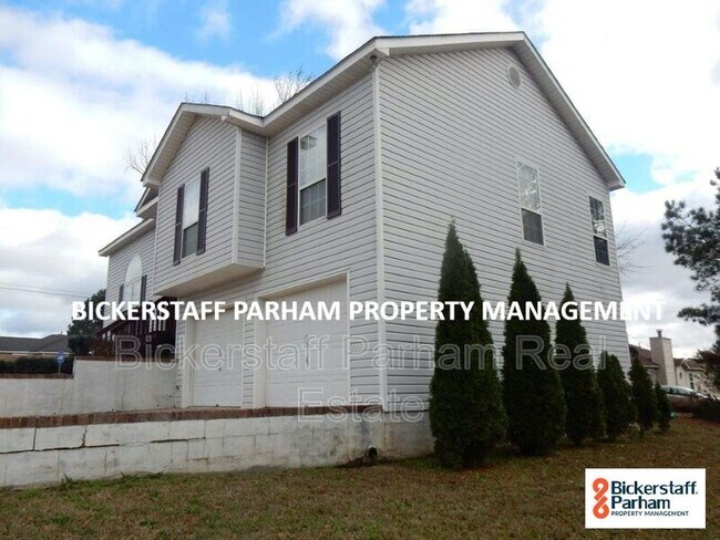 Foto del edificio - 135 Lee Road 2009