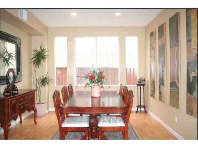 Foto del edificio - Gorgeous, Large Home in Quiet & Desirable Torrey Highlands- Private Backyard - 2-Car Garage - Can...