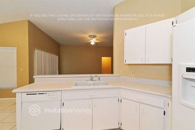 Foto del edificio - 4300 Ridgemoor Dr N