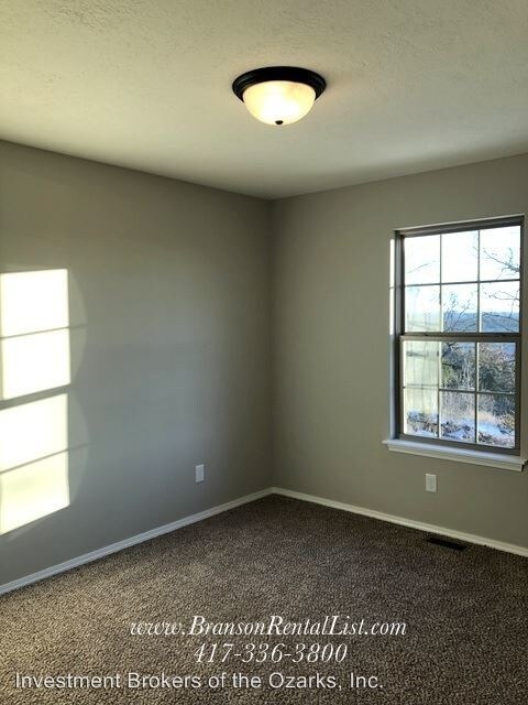 Building Photo - 3 br, 2 bath House - 6605 Prairie Trail