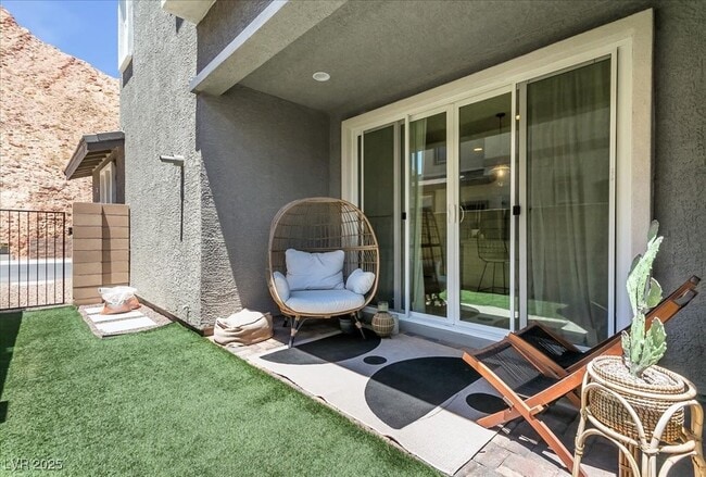 Building Photo - 92 Kimberlite Dr