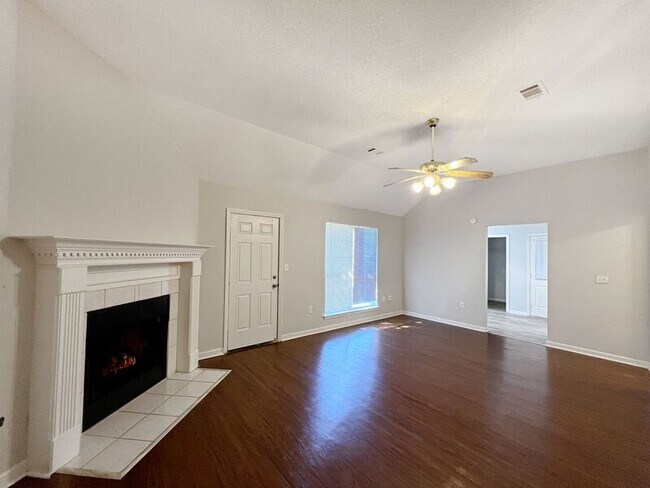 Building Photo - 7661 Ragland Pl