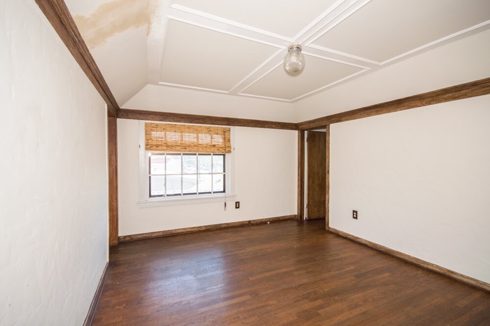 Foto principal - 457 SW Washington Ave
