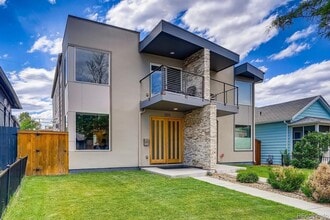 Building Photo - 1359 Lipan St