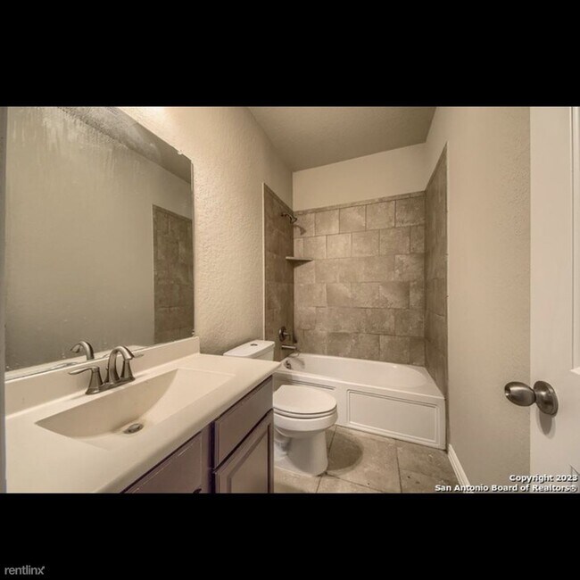 Foto del edificio - 3 br, 3 bath House - 7703 William Bonney