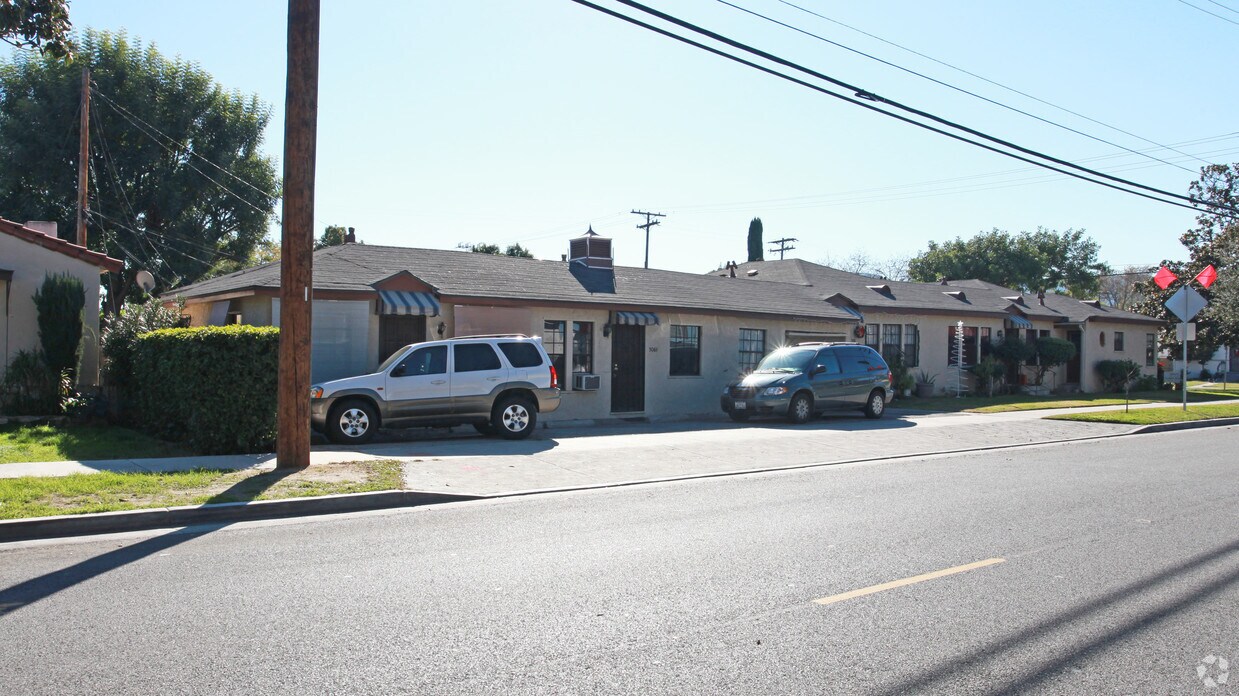Building Photo - 504 Allen Ave