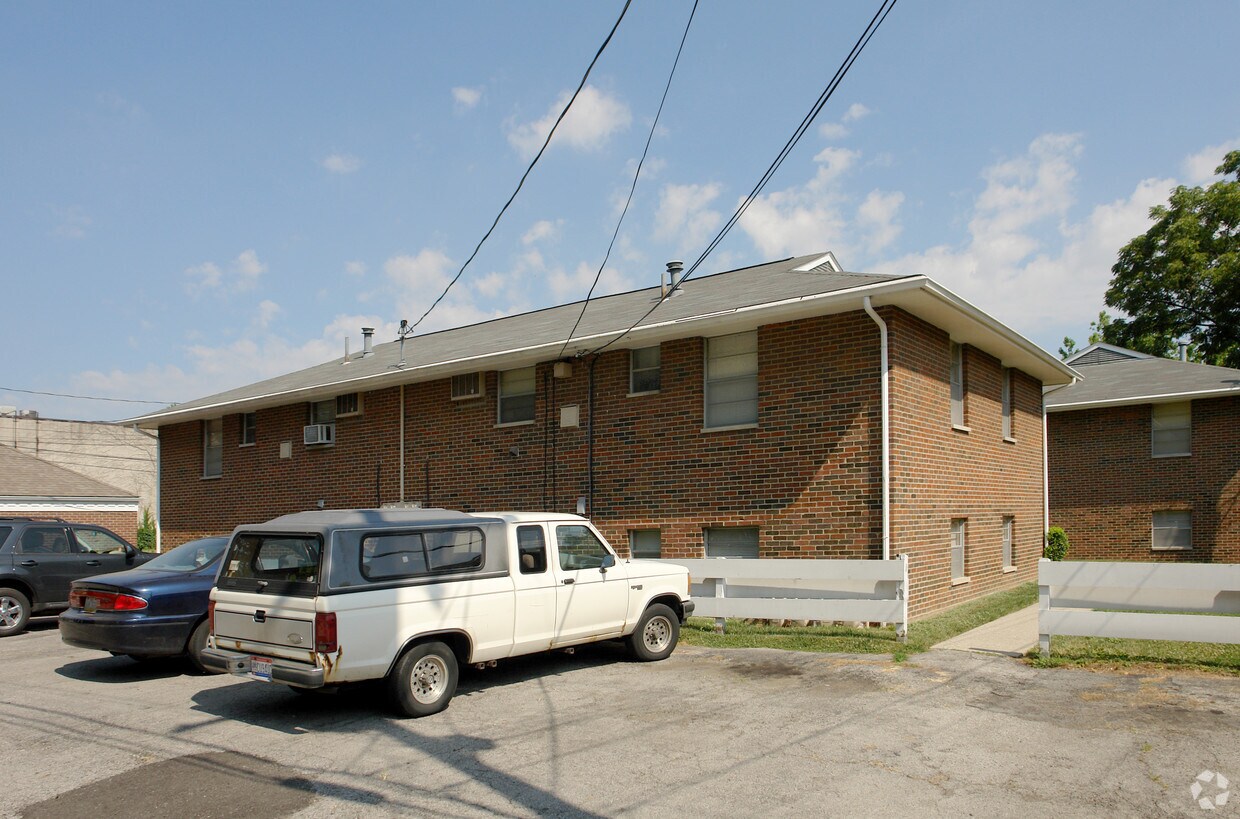Building Photo - 1415 King Ave