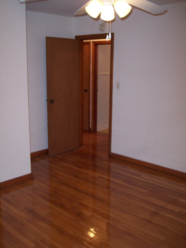 Building Photo - 508 Lee St