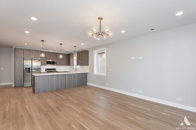 Foto del edificio - 5225 W Addison St