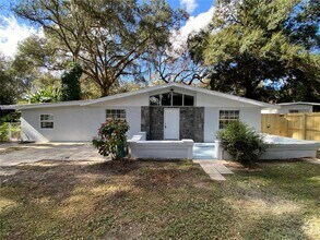 Building Photo - 4409 Plum St