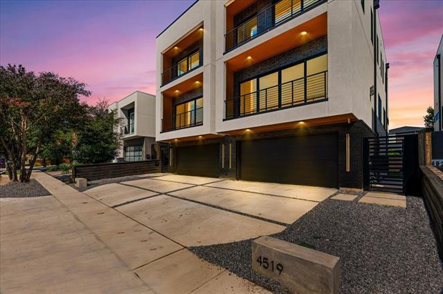 Foto principal - 4519 Weldon St