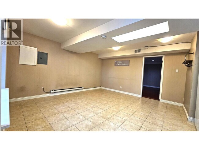 Photo du bâtiment - 48xx Portland St