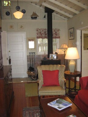 Building Photo - 2525 Romney Dr