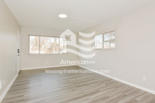 Foto del edificio - 710 Chambers Rd