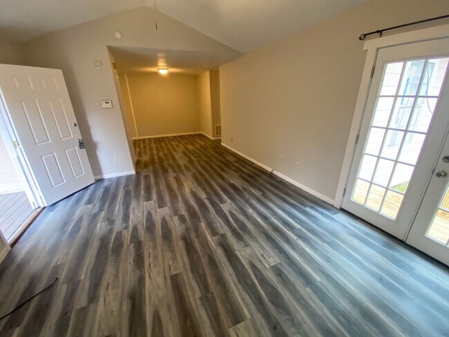 Building Photo - Birmingham