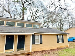 Building Photo - 420 Timothy Rd