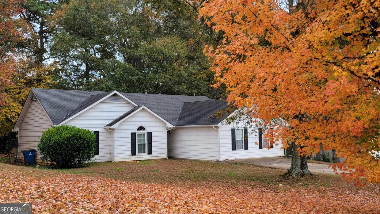 Primary Photo - 60 Rosewood Dr
