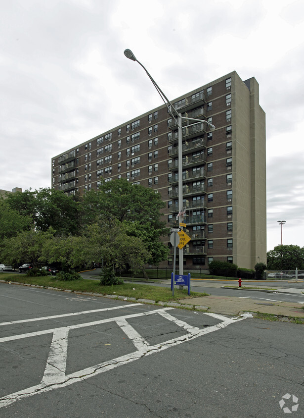 Building Photo - Neptune Tower Apartments