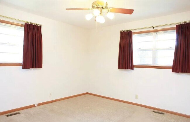 Foto del edificio - 11347 E 3rd St
