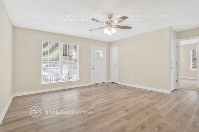 Foto del edificio - 282 Seals Dr