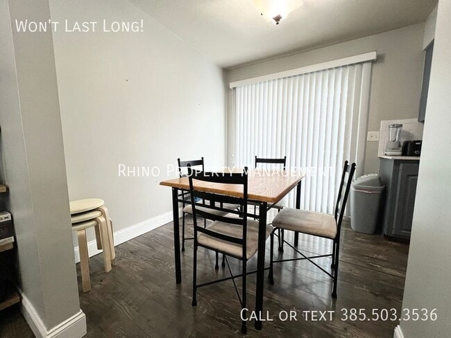 Foto del edificio - 5658 S Vlg Cir