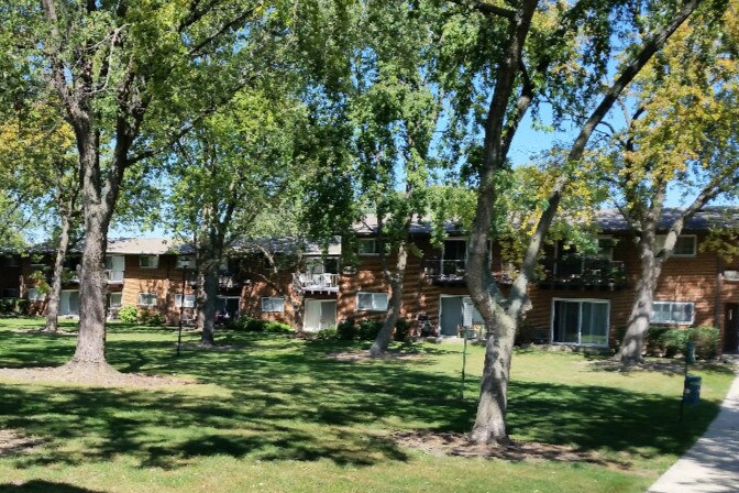 Private Park like setting - 1485 S Canford Cliffs Dr
