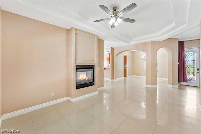 Building Photo - 7205 Madonna Dr