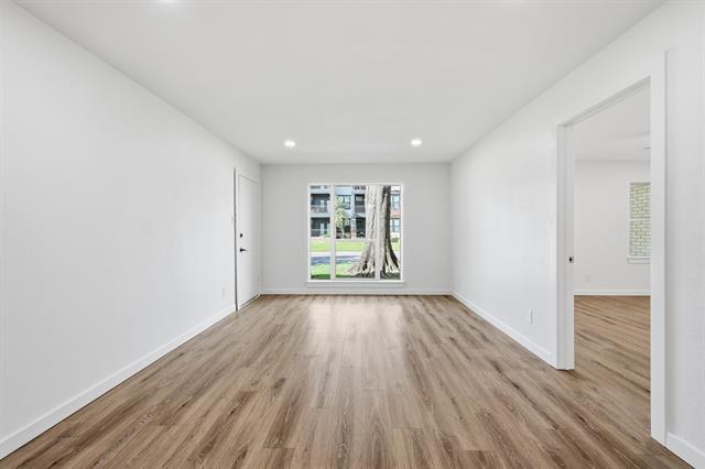 Foto del edificio - 4816 Amesbury Dr