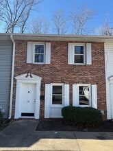 Building Photo - 116 Pine Creek Court Ext