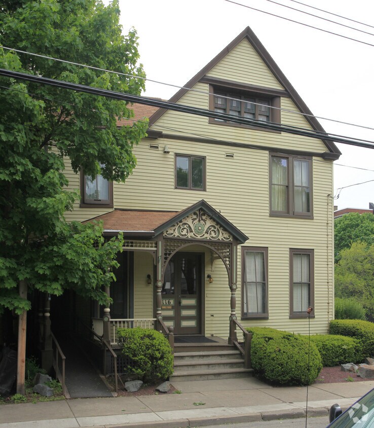 Building Photo - 116 Murray St