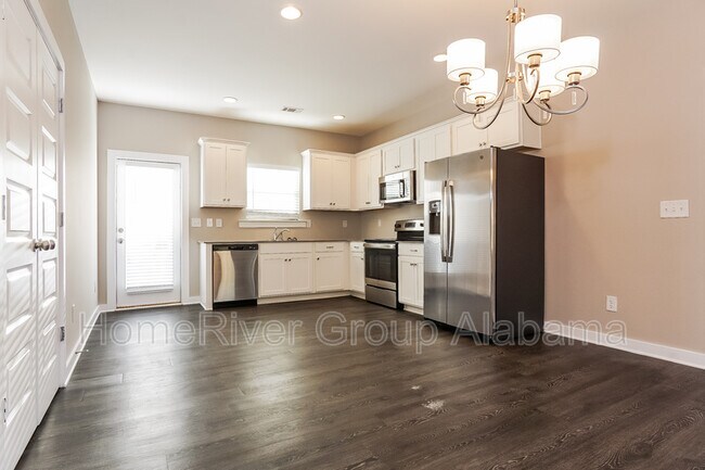 Building Photo - 15506 Tide Water Terrace