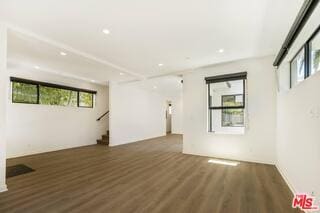 Building Photo - 538 Vernon Ave