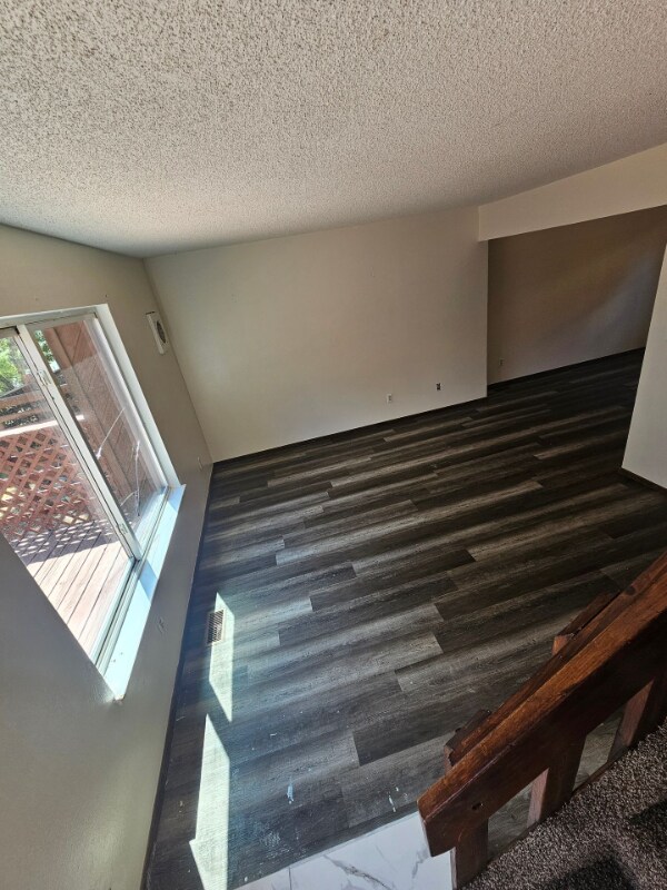 Foto del edificio - 2335 Stepping Stones Way