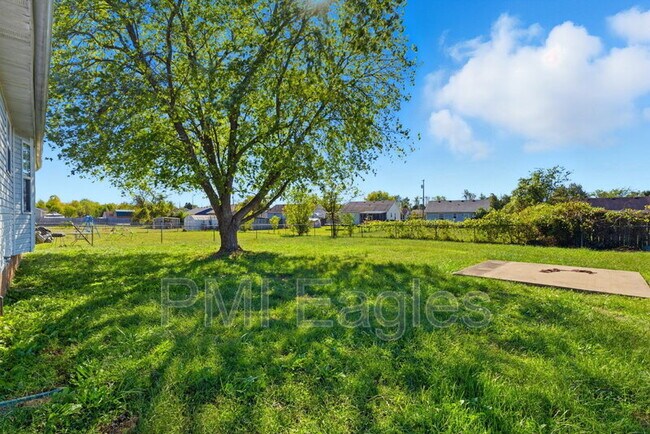 Foto del edificio - 112 Waterford Dr