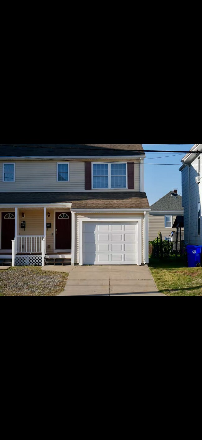 Foto del edificio - 63 Henry St