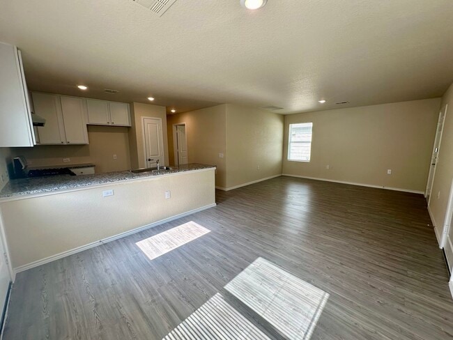 Foto del edificio - *Cozy 3/2 Single Story on Greenbelt* Gas C...