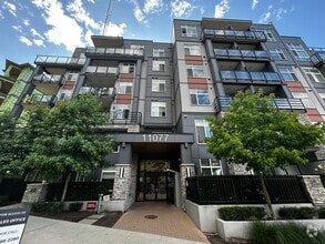 Building Photo - 11077 Ravine Rd