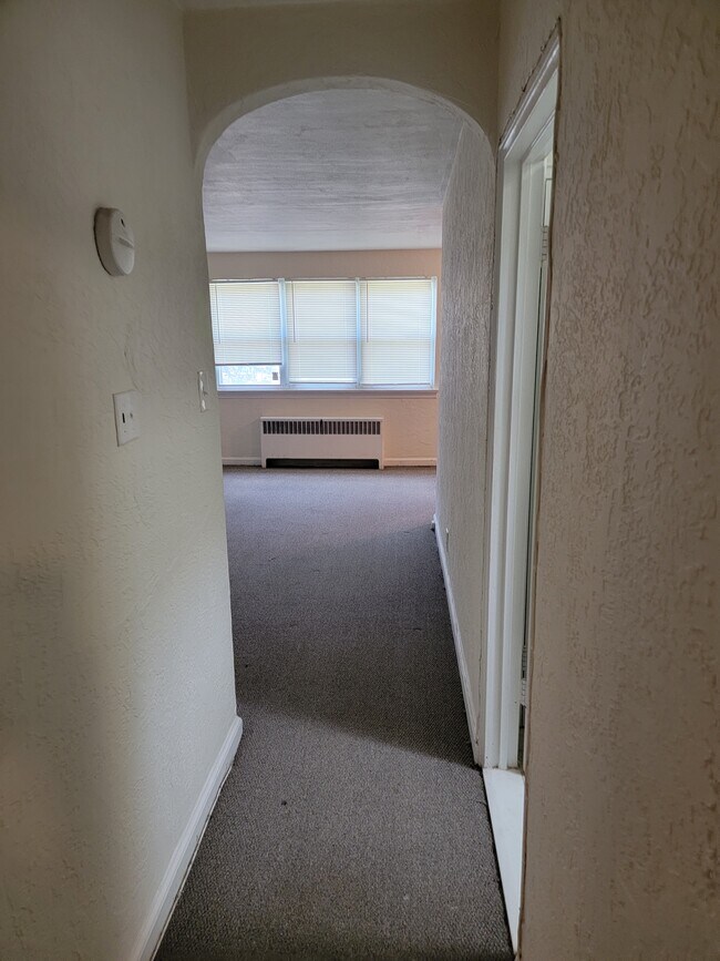 6135 Old York Rd Unit 2nd Floor, Philadelphia, PA 19141 Apartments in Philadelphia, PA