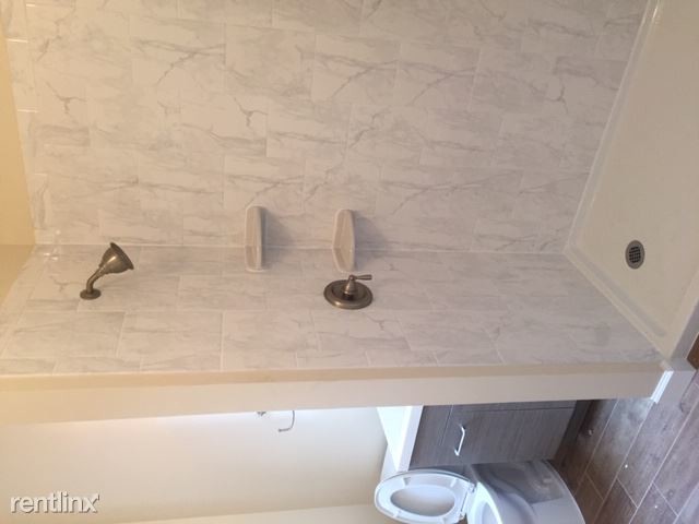 Foto del edificio - 2104 18th St NW