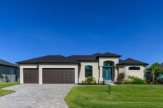 Building Photo - 9437 Galaxie Cir