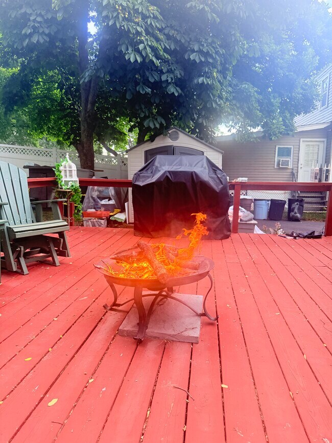 Deck avail as per request - 76 6th Ave