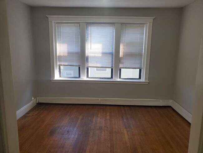 Foto del edificio - 76 Walnut Park